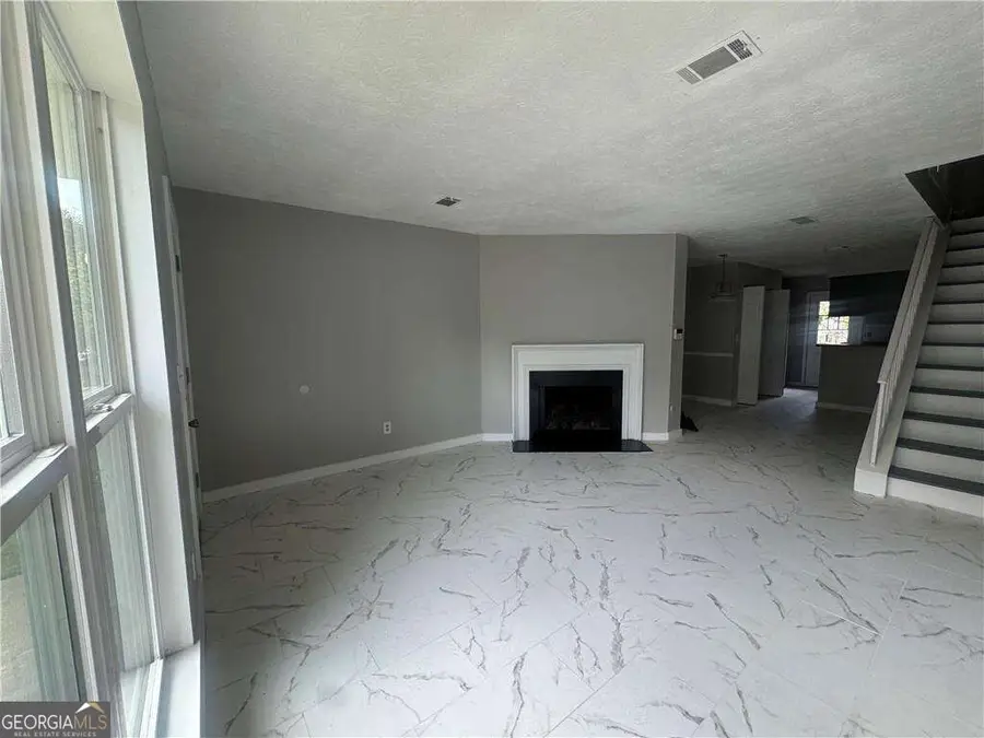 491 Prince Of Wales, Stone Mountain, GA 30083 - #3