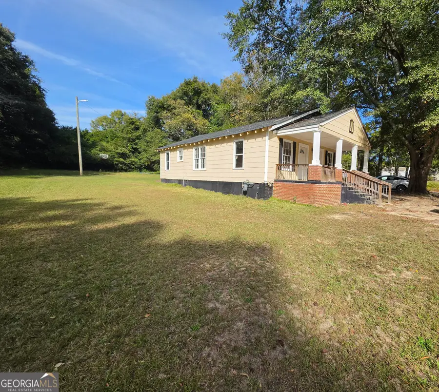 143 Cherry Street, Barnesville, GA 30204 - #3