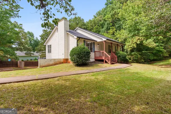 45 Boxwood Court, McDonough, GA 30252