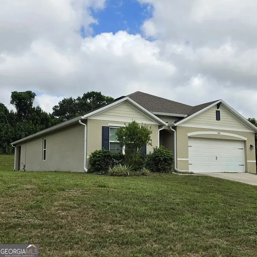 1050 Vicksburg Street, Deltona, FL 32725 - #2