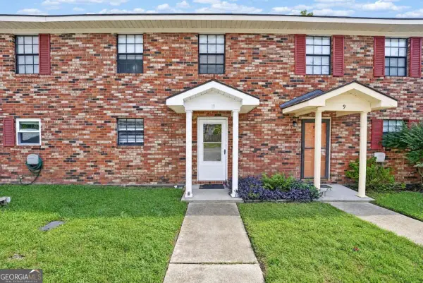 2401 Bonaventure Road #10, Savannah, GA 31404