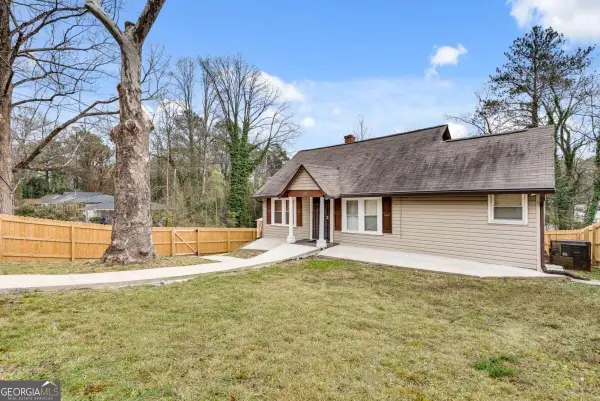 335 Fairburn Road Nw, Atlanta, GA 30331