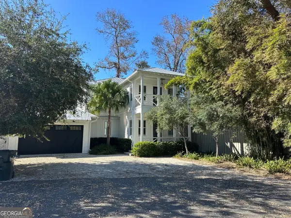 60 Glynn Oaks Lane, St. Simons, GA 31522