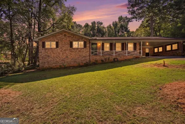 4824 Rosewood Drive Sw, Lilburn, GA 30047