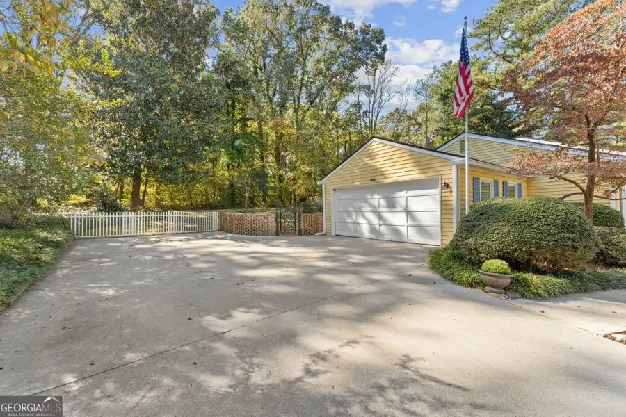 310 Lamplighter Lane Se, Marietta, GA 30067 - #3