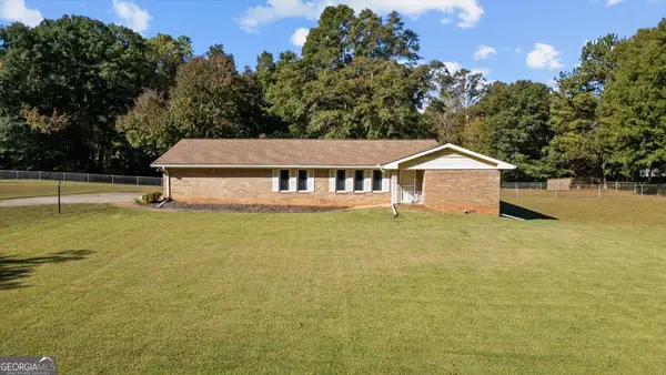 4096 Hickory Nut Drive, Douglasville, GA 30135