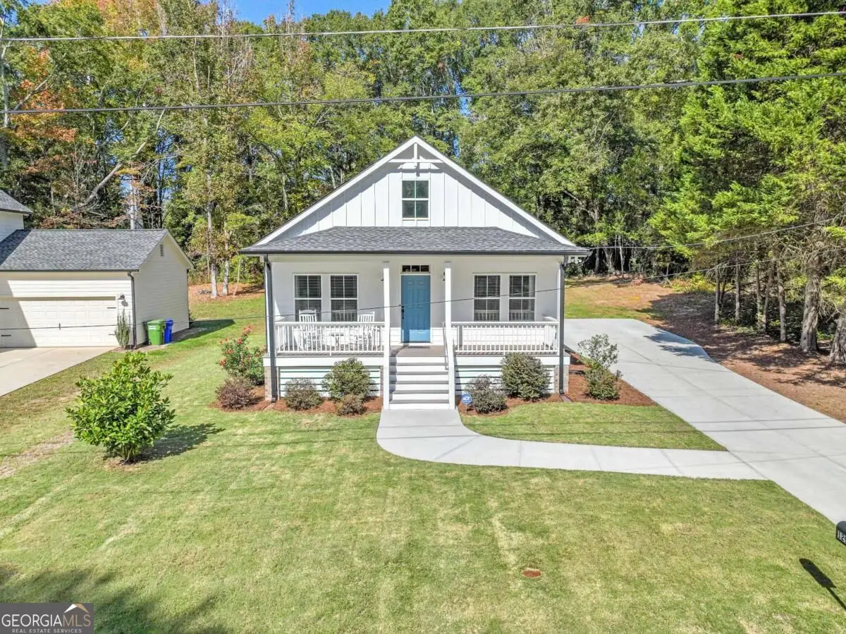 129 E 5th Street, Monroe, GA 30655 - #1