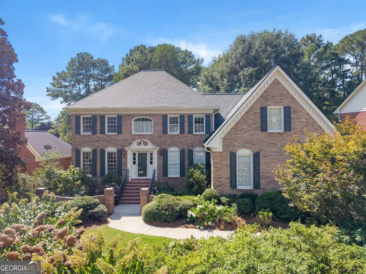 837 Guinevere Way Sw, Lilburn, GA 30047 - #1