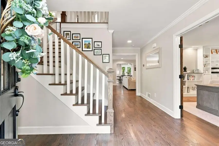 8100 Willow Tree Way, Alpharetta, GA 30005 - #2