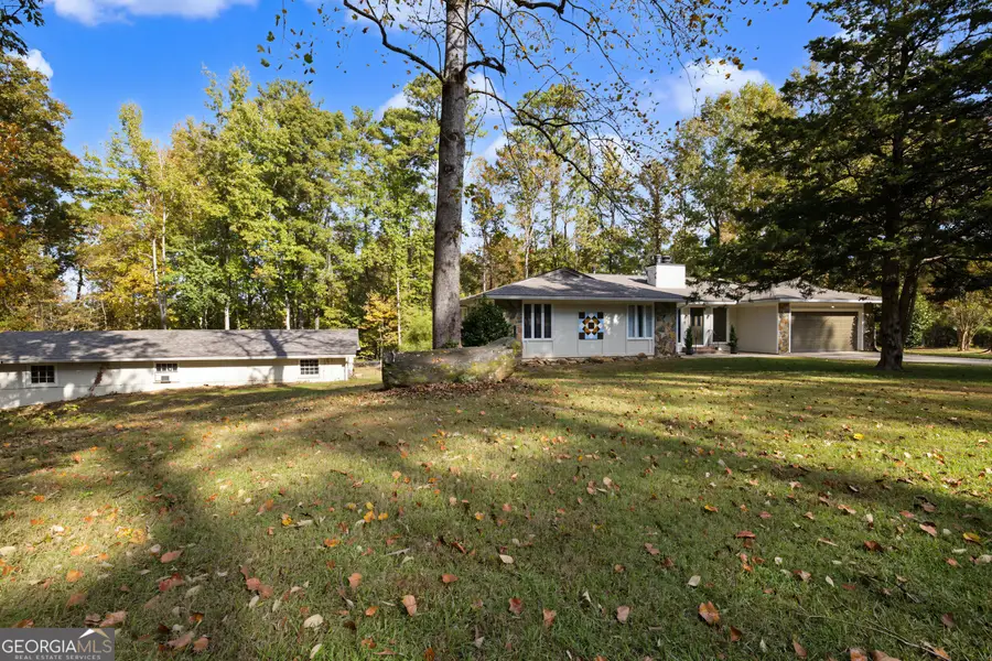 8435 Sundridge Drive, Fairburn, GA 30213 - #3