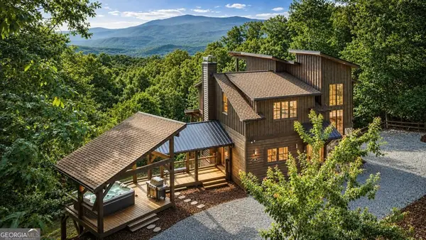 128 Amy Creek Circle, Ellijay, GA 30540