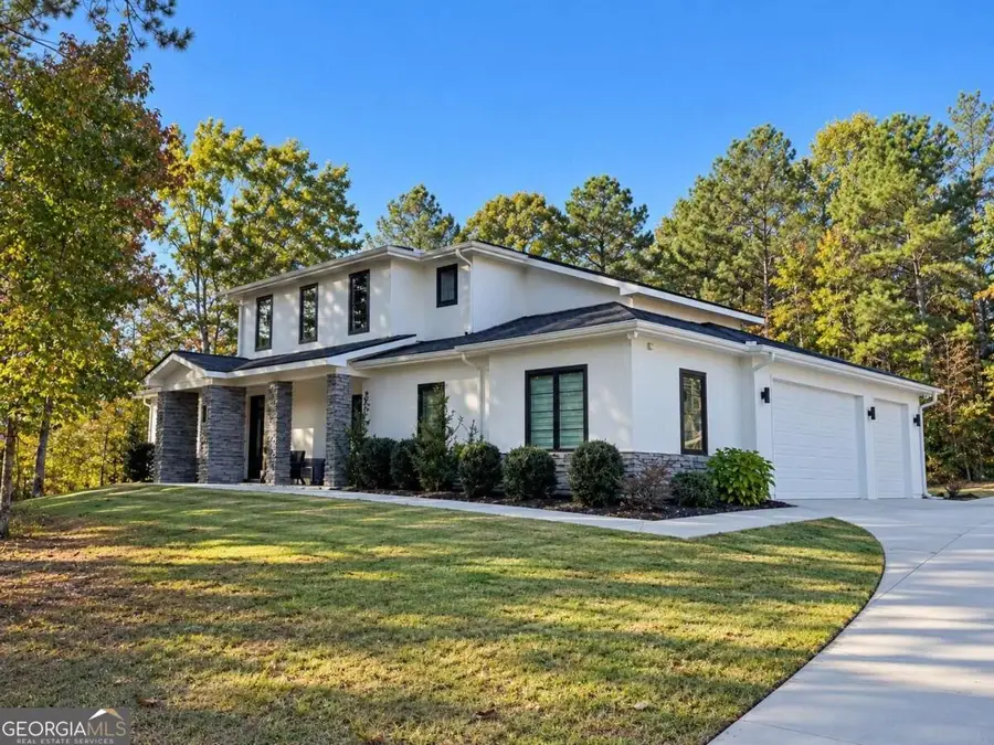 193 West Lake Boulevard, Carrollton, GA 30116 - #3