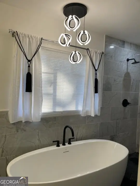 2878 Delowe Drive, East Point, GA 30344 - Image #2