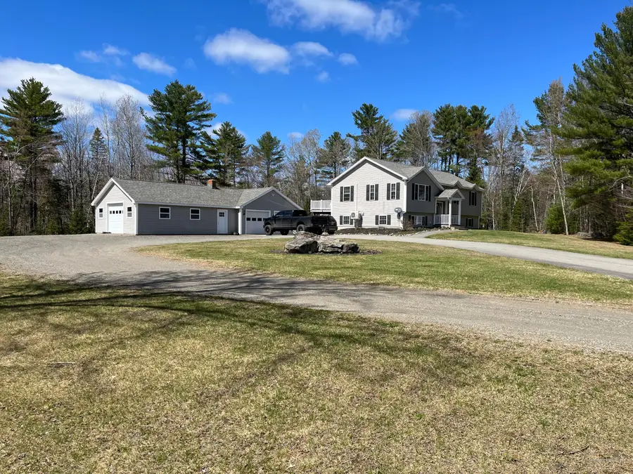 1306 Hudson Road, Glenburn, ME 04401 - Image #3