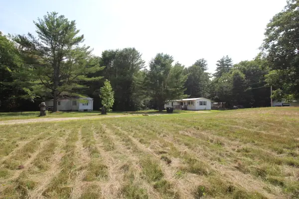 47 Bradstreet Drive, Topsham, ME 04086