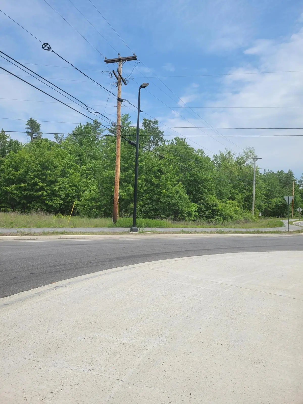 15 Manchester Road, Standish, ME 04085 - Image #1