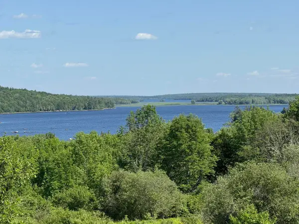 431 Houlton Road, Island Falls, ME 04747