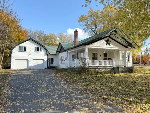 72 Main Street, Medway, ME 04460