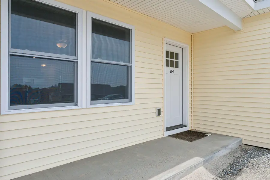 27 Village Circle #1, Augusta, ME 04330 - Image #2