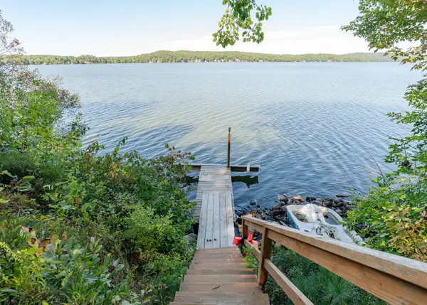 63 Riley Road, Sabattus, ME 04280