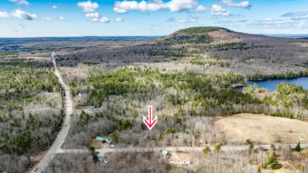 20 Turkey Farm Road, Blue Hill, ME 04614