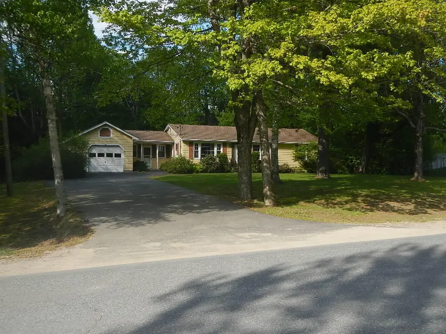 112 Penobscot Valley Avenue, Lincoln, ME 04457 - Image #2