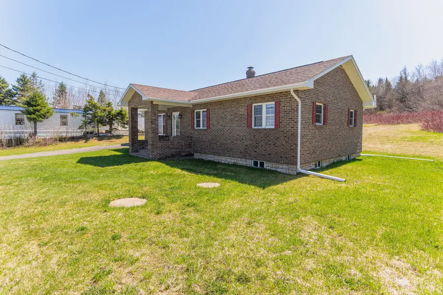 180 Hillside Road, Saint Agatha, ME 04772 - Image #3