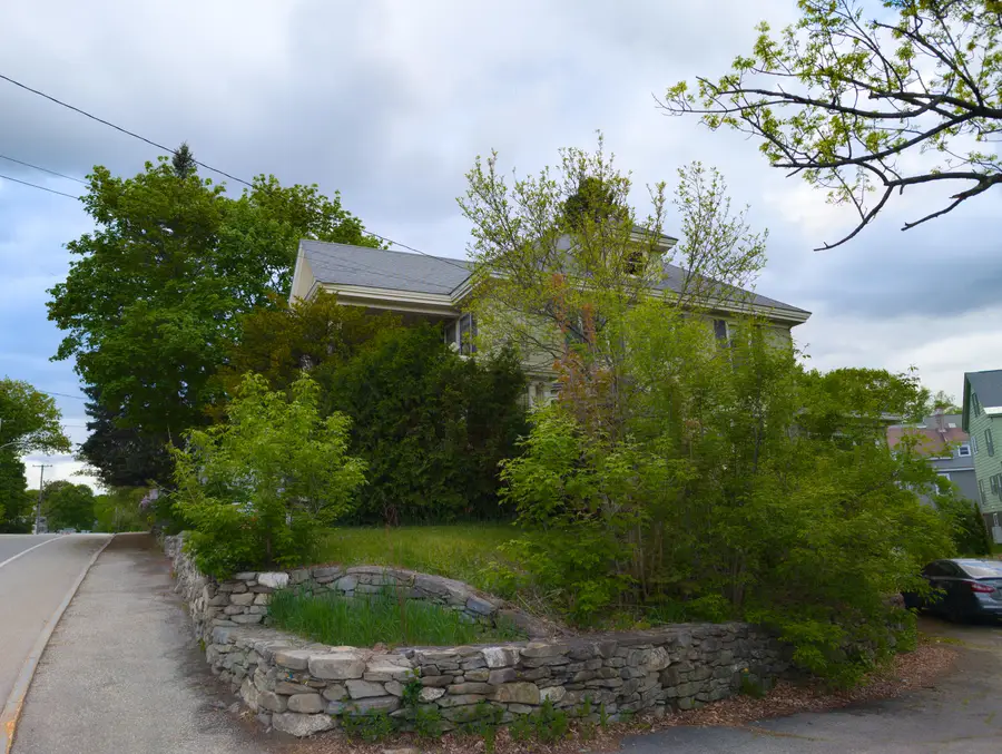 325 Court Street, Auburn, ME 04210 - Image #2