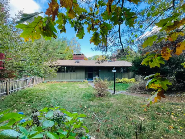 90 N Sedgwick Road, Sedgwick, ME 04676