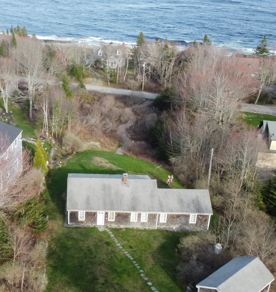 42 Old Mill Road, New Harbor, ME 04554 - Image #2