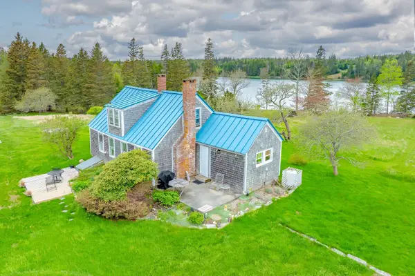 17 Barbour Farm Road, Stonington, ME 04681