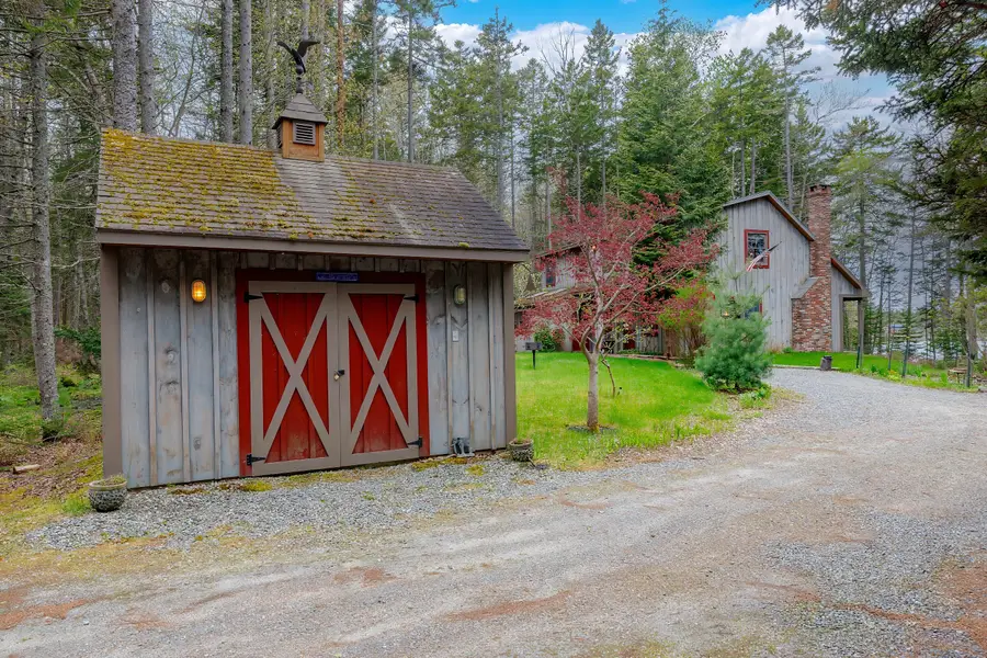 176 N Main Street, Stonington, ME 04681 - Image #3