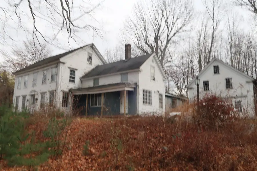 226 Pond Road, Manchester, ME 04351 - Image #2