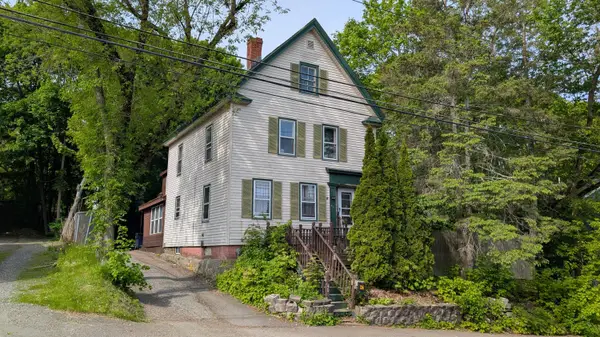 40 Walter Street, Bangor, ME 04401