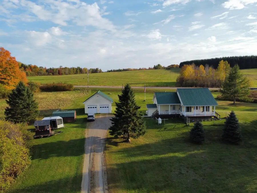 442 Old Patten Road, Island Falls, ME 04747 - Image #3