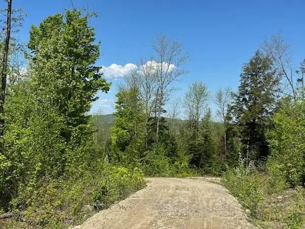 Lot 5 Mt. Jefferson Heights, Lee, ME 04455
