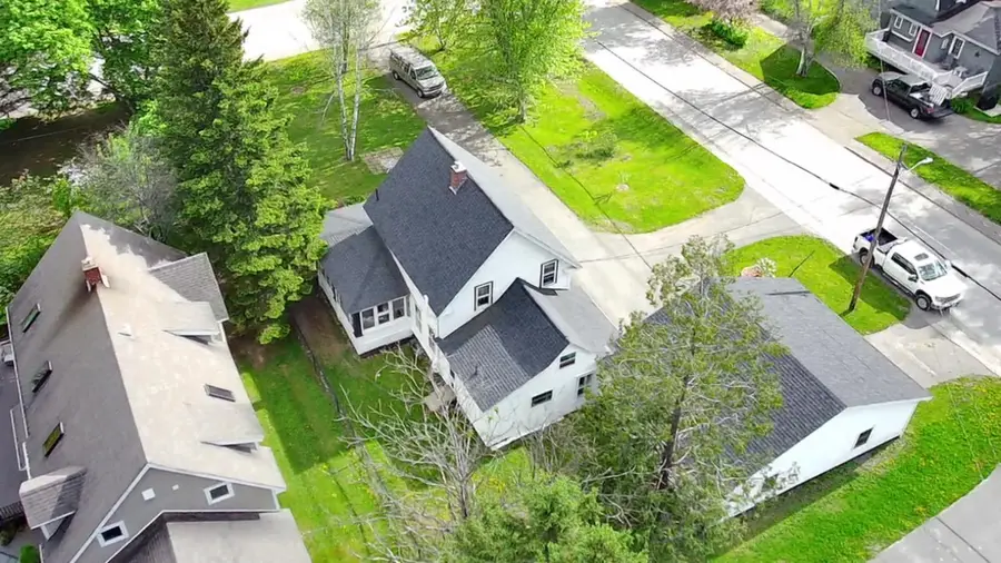 18 Park Street, Caribou, ME 04736 - #2