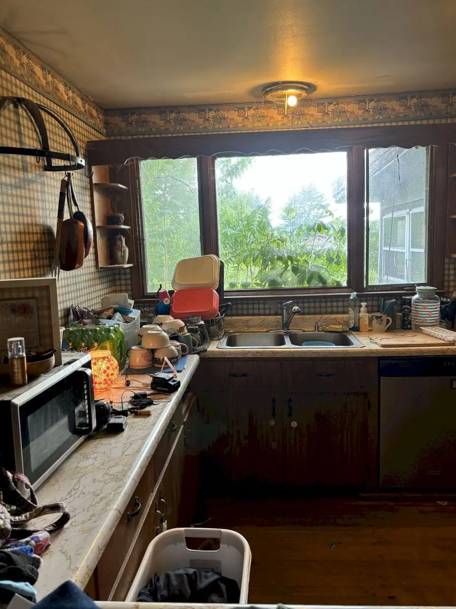 118 Athens Road, Hartland, ME 04943 - Image #2