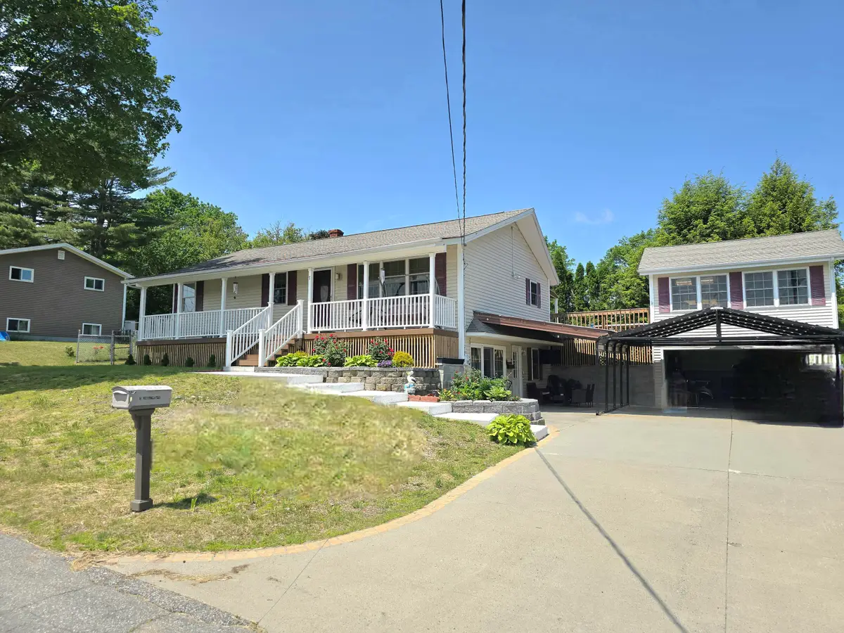 7 Lorraine Avenue, Lewiston, ME 04240 - Image #1