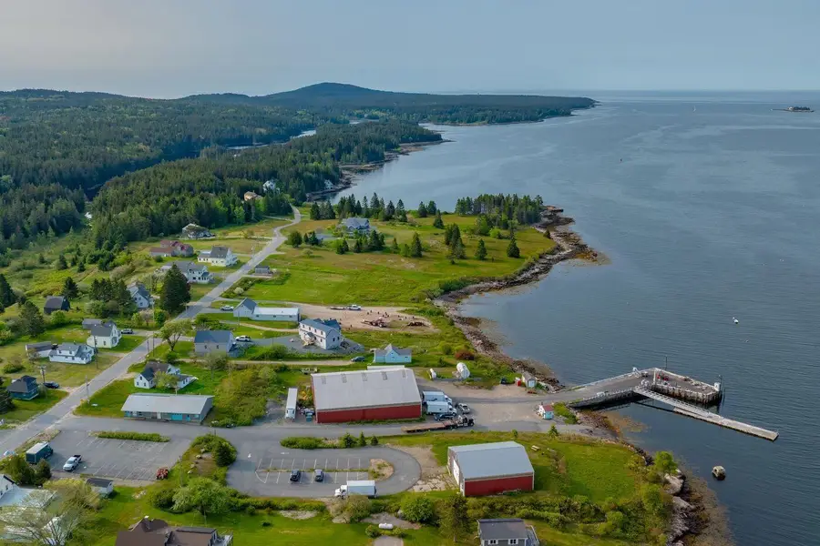 88 Sargent Street, Winter Harbor, ME 04693 - Image #3