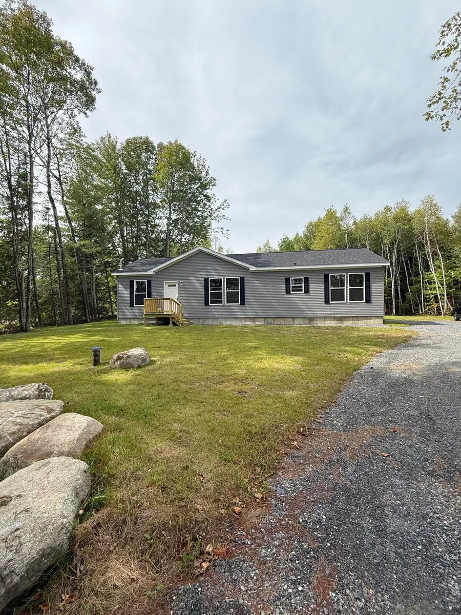 4 Willis Road, Benton, ME 04901 - Image #2