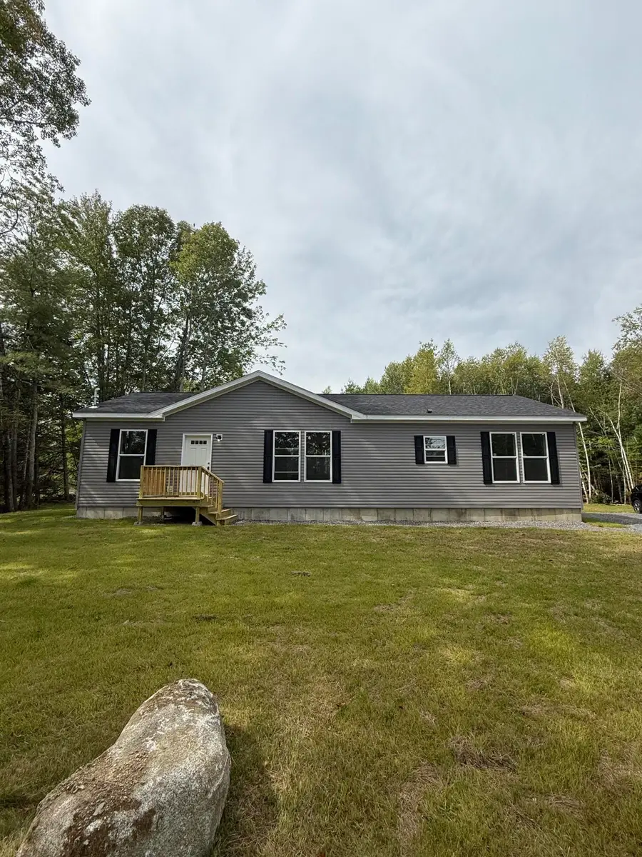 4 Willis Road, Benton, ME 04901 - Image #3