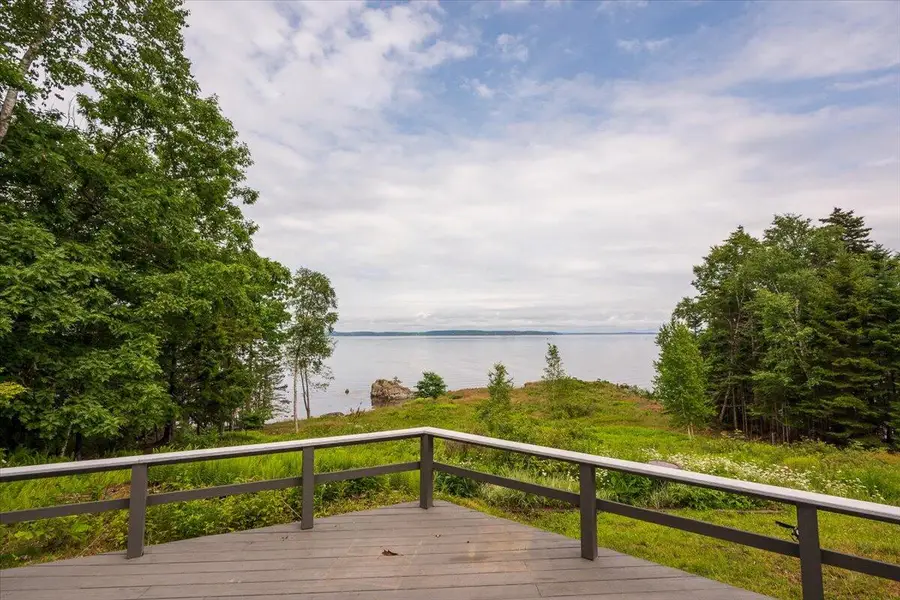391 Main Road, Islesboro, ME 04848 - Image #2