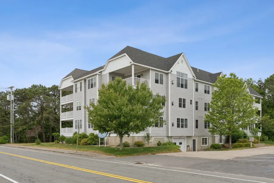 170 E Grand Avenue #8, Old Orchard Beach, ME 04064 - Image #2