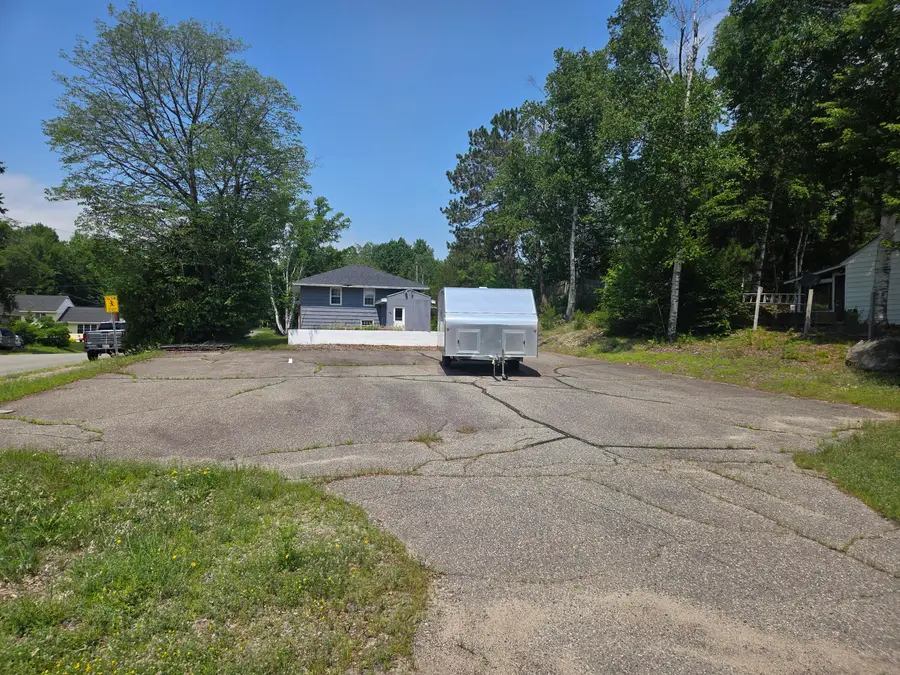 125 Connecticut Avenue, Millinocket, ME 04462 - Image #3