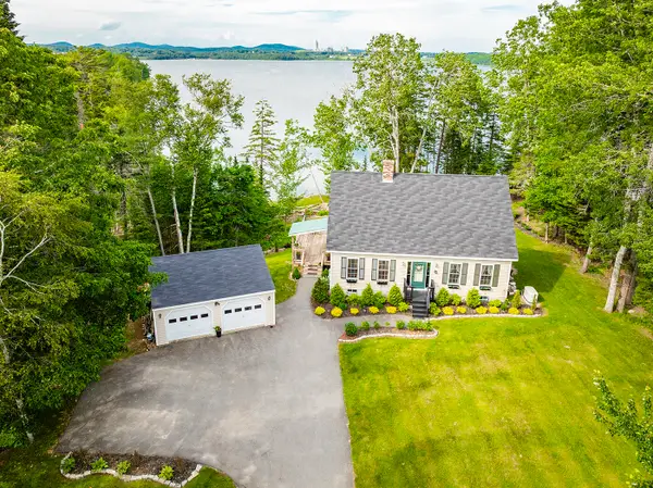 111 Ledge Road, South Thomaston, ME 04858