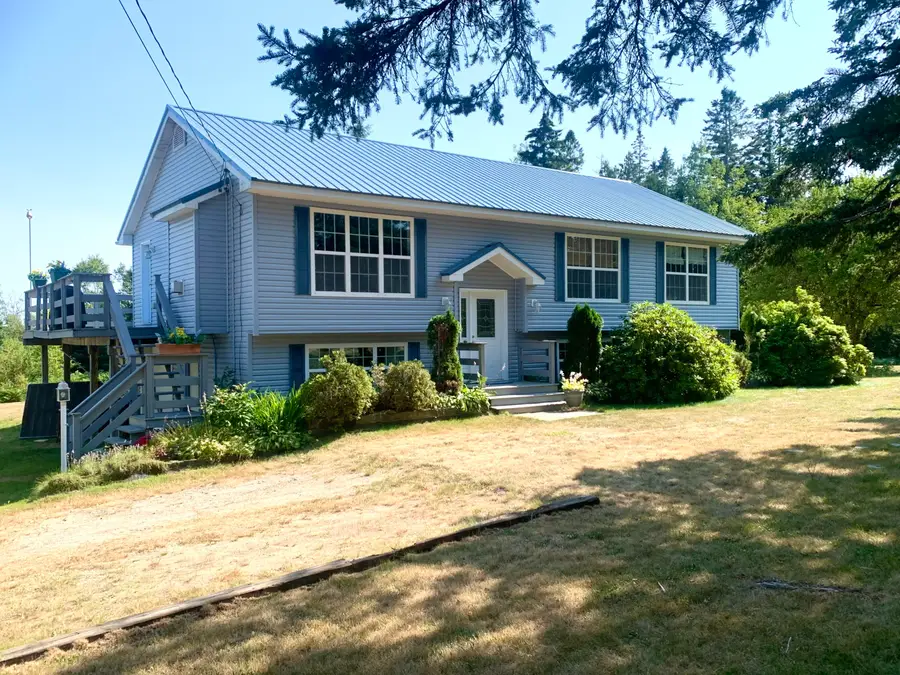 150 Leach Point Road, Perry, ME 04667 - Image #2