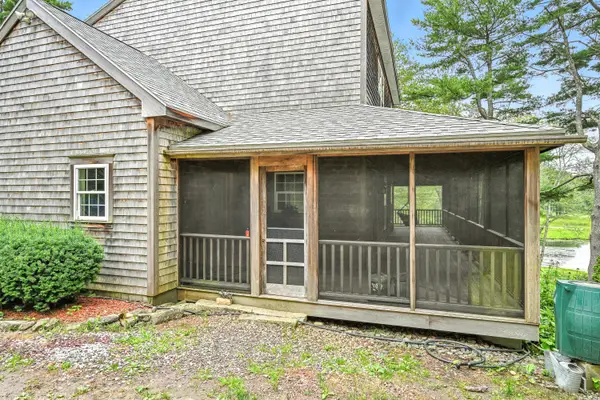 218 Sam Day Hill Road, Phippsburg, ME 04562