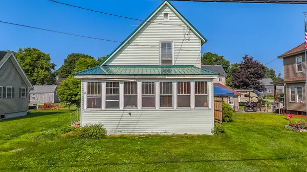 18 Front Street, Brownville, ME 04414
