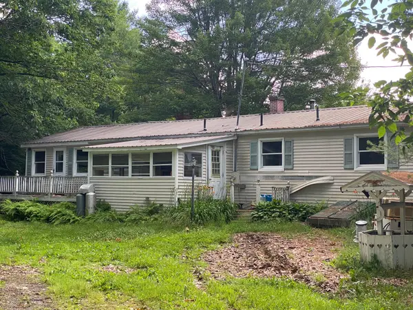 932 N Dexter Road, Parkman, ME 04443